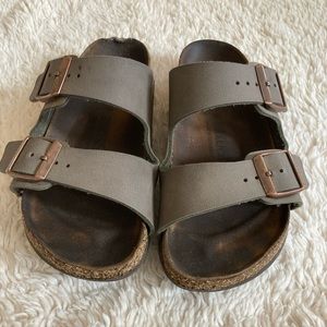 Birkenstock sandals. Brown size 36
